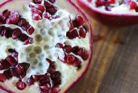 Unlock Pomegranate Seeds in 60 Seconds