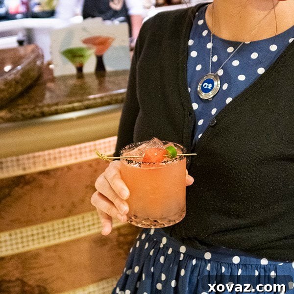 Ocean Medallion pendant necklace Good Spirits, Caribbean Princess