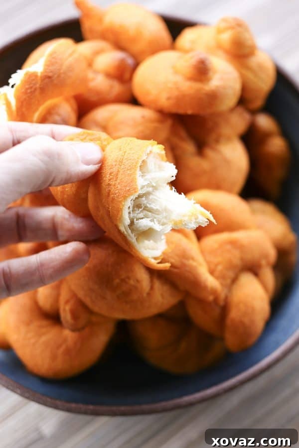 Bold Buffalo Chicken Flatbread 11 Buffalo Garlic Knots: tender, three bite sized spicy Buffalo Garlic Knots from foodiewithfamily.com