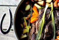 Aromatic Garlic Ginger Pot Roast