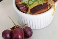 Cheesy Baked Egg Toast Cups