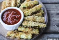 Oven-Crisped Parmesan Zucchini Sticks