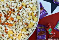 Cheddar Lover’s Dream Popcorn Mix