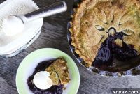 Make-Ahead Grape Pie Perfection