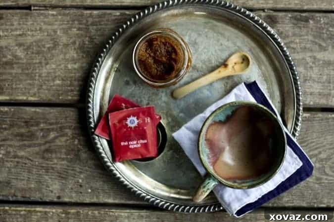 Close-up of a Pumpkin Spice Chai Latte in a mug