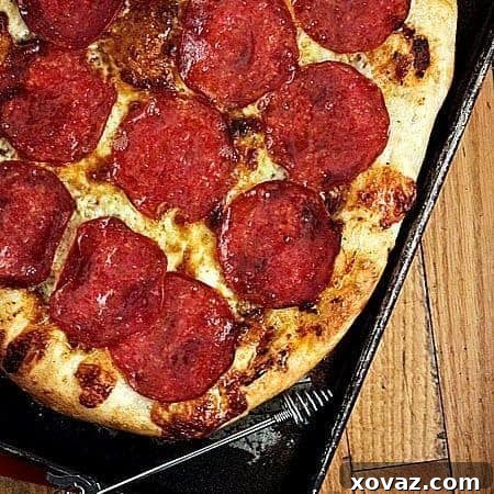 Honey-Drizzled Salami Pizza