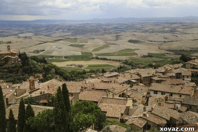 Panoramic view from a watchtower overlooking the charming village of Montalcino, Tuscany.