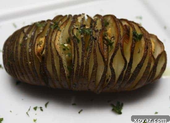 Elegant Garlic Hasselback Potatoes with crispy edges