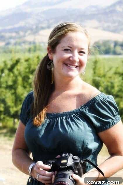 Oregon's natural beauty Scenic view of a picturesque Oregon landscape with rolling hills and distant mountains